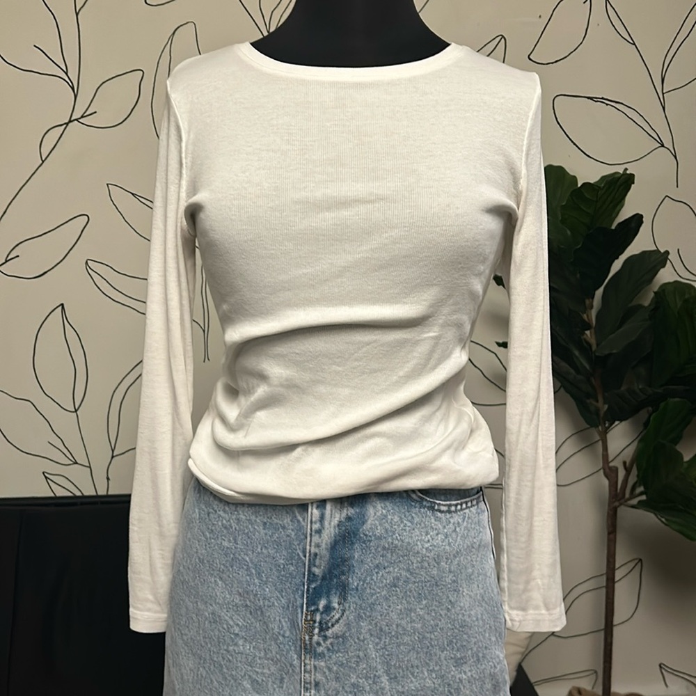 Ribbed White Long Sleeve Tee